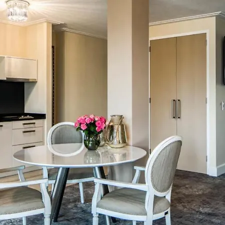 Stylish With Glorious Garden Apartment Dublin